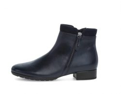 718 - 139€